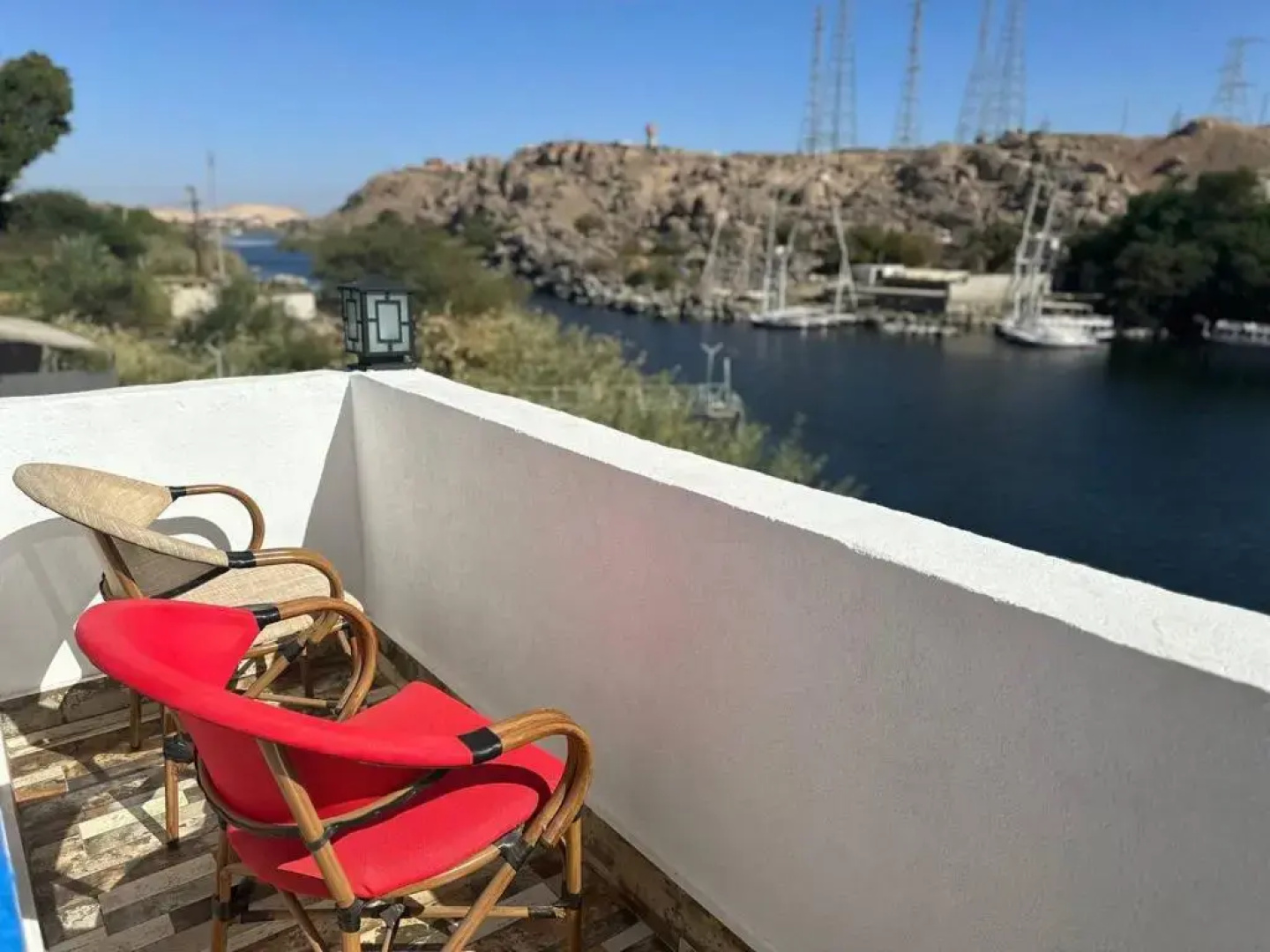 Курортный отель Amwaj Oyoun Resort & Casino