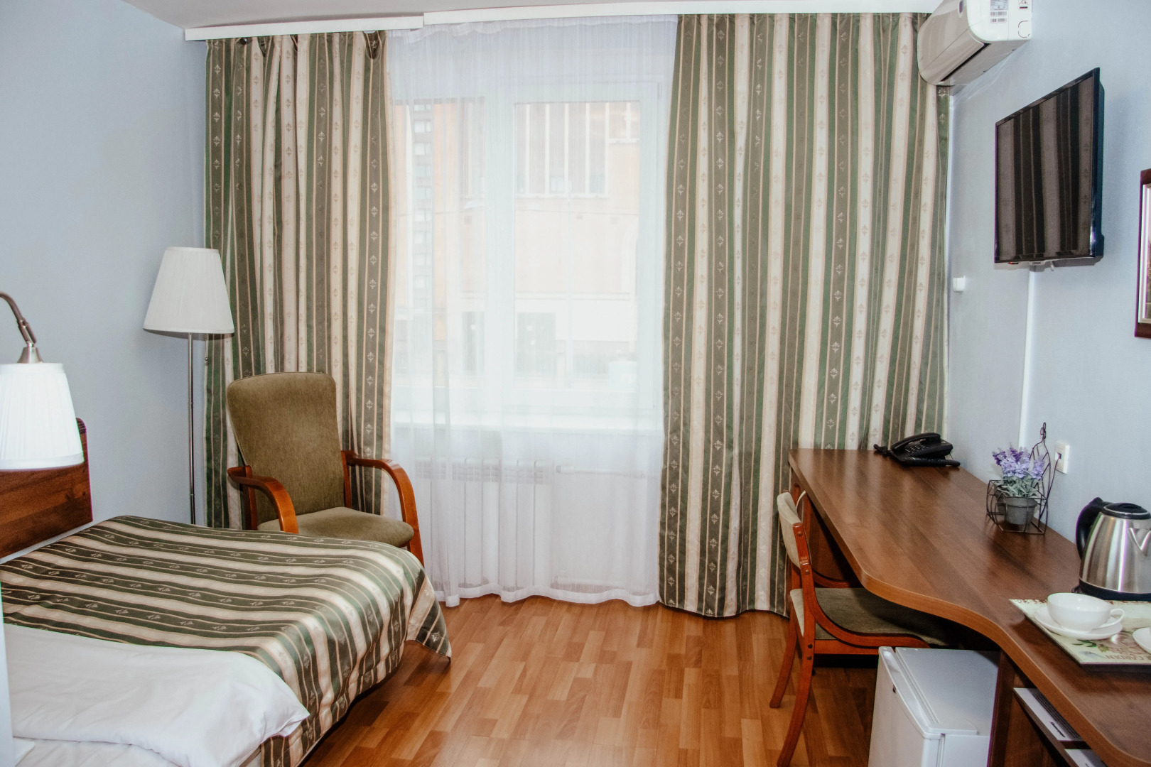 Гостиница Киевская на Днепропетровской