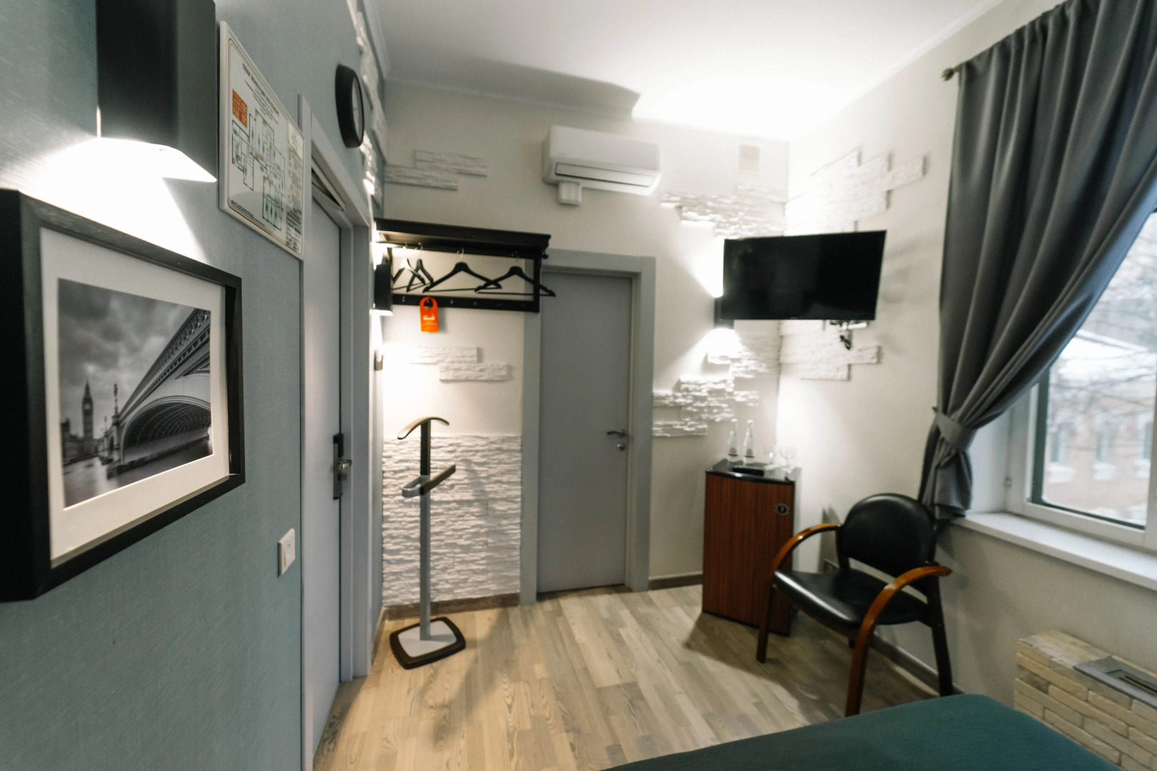 Хостел Ester House