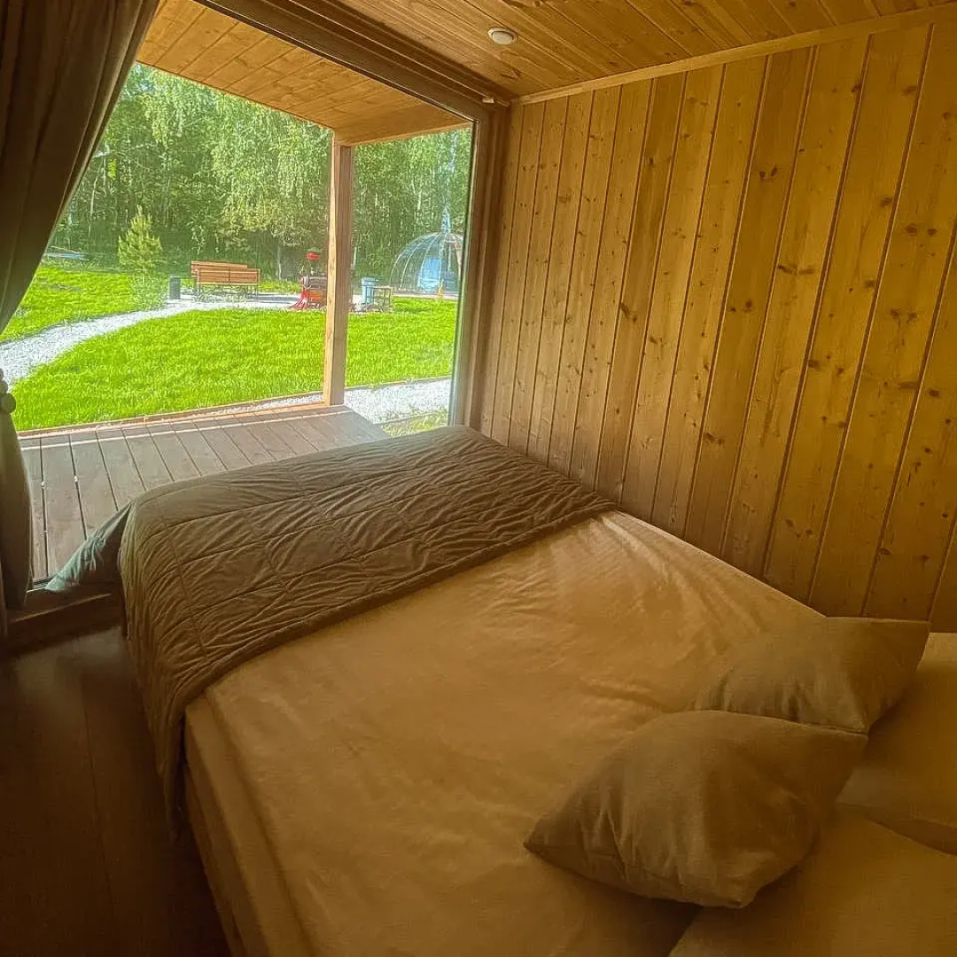 Частный дом Загородный дом в окружении леса