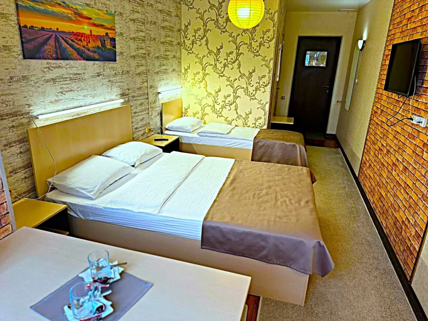 Отель АртПлаза