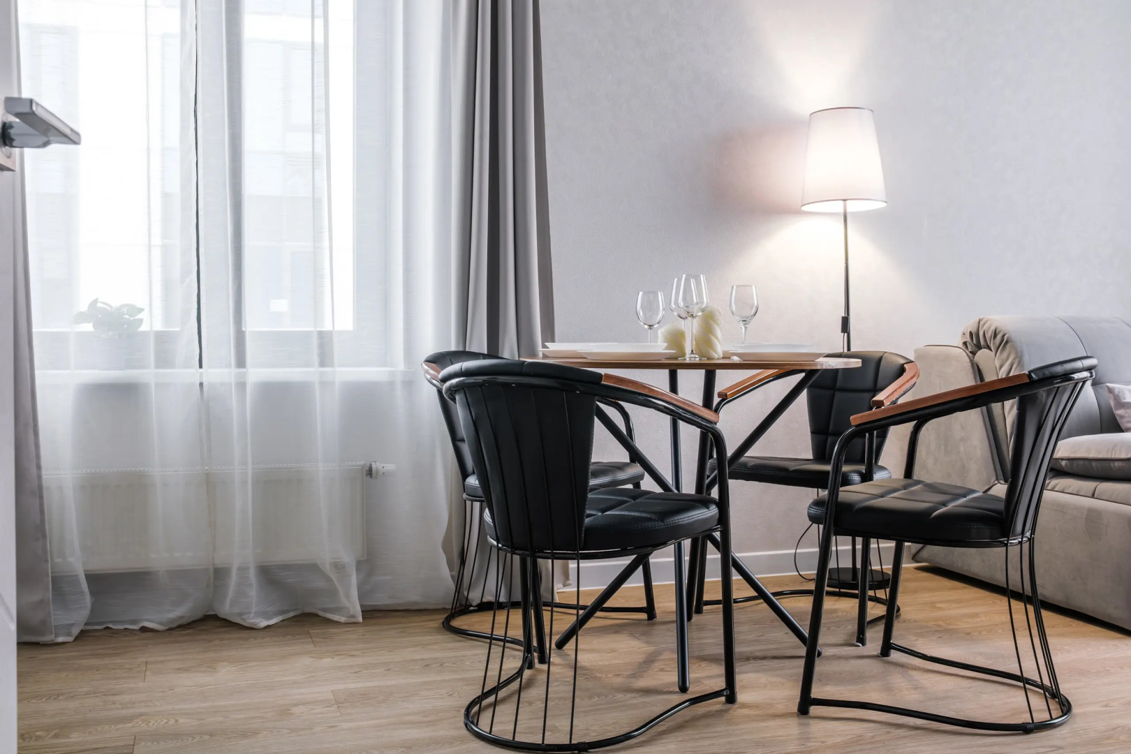 Апартаменты Угловые На Радищева 41