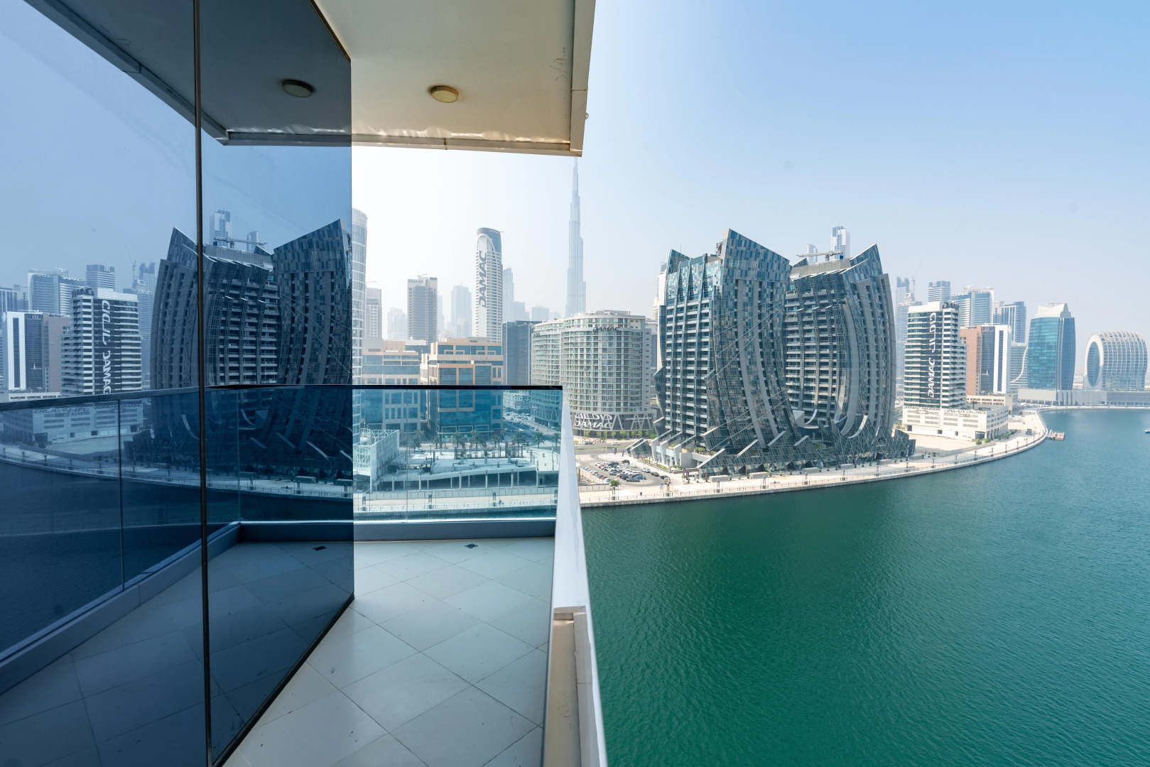 Апартаменты GLOBALSTAY in Business Bay Free Parking