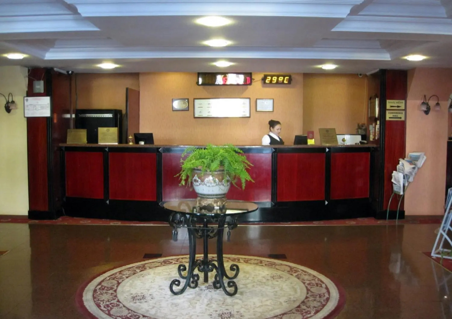 Отель Амбассадор