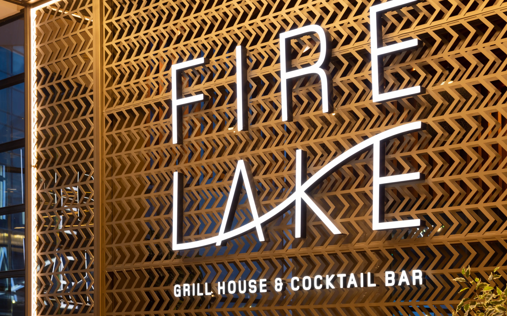 Отель Radisson Blu Olympiyskiy Hotel, Moscow