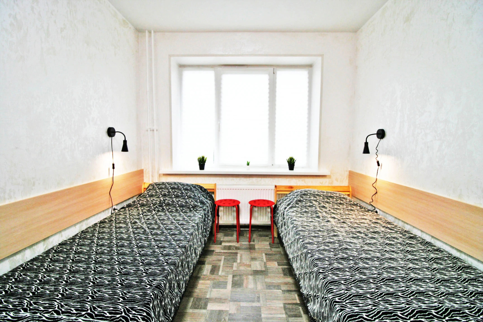 Квартира Арт-Галерея на Восточной 2к Посуточно Кириши