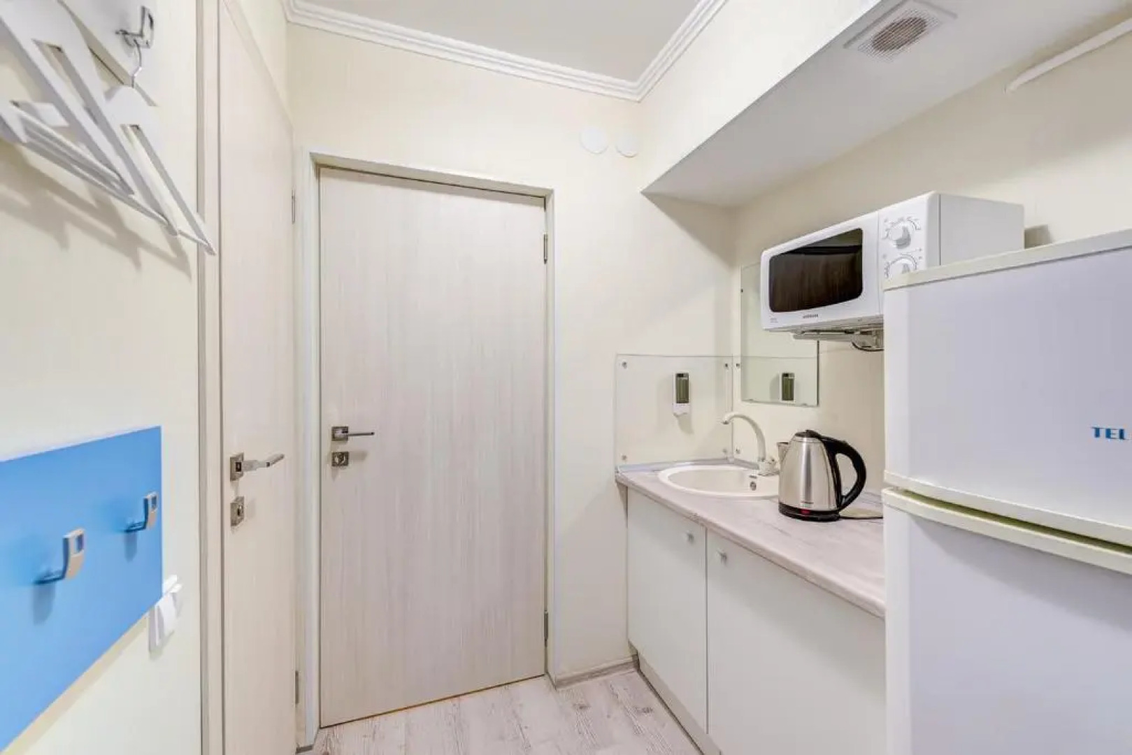 Отель Радуга