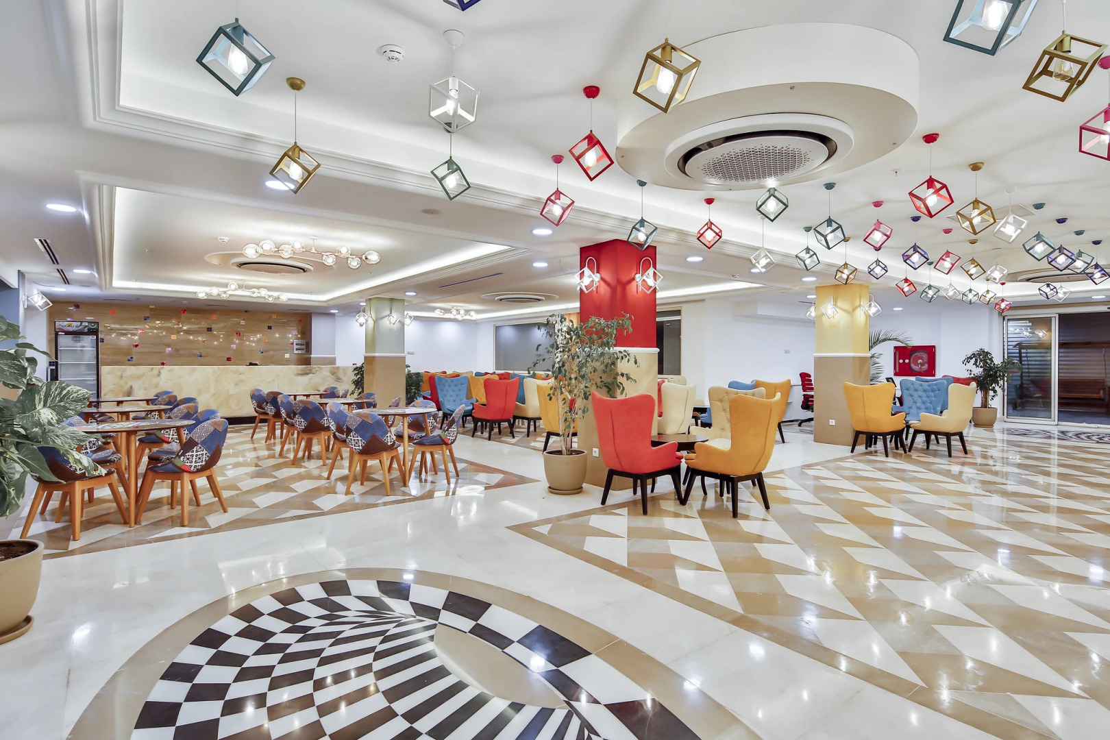 Crystal World of Colours Comfort Collection