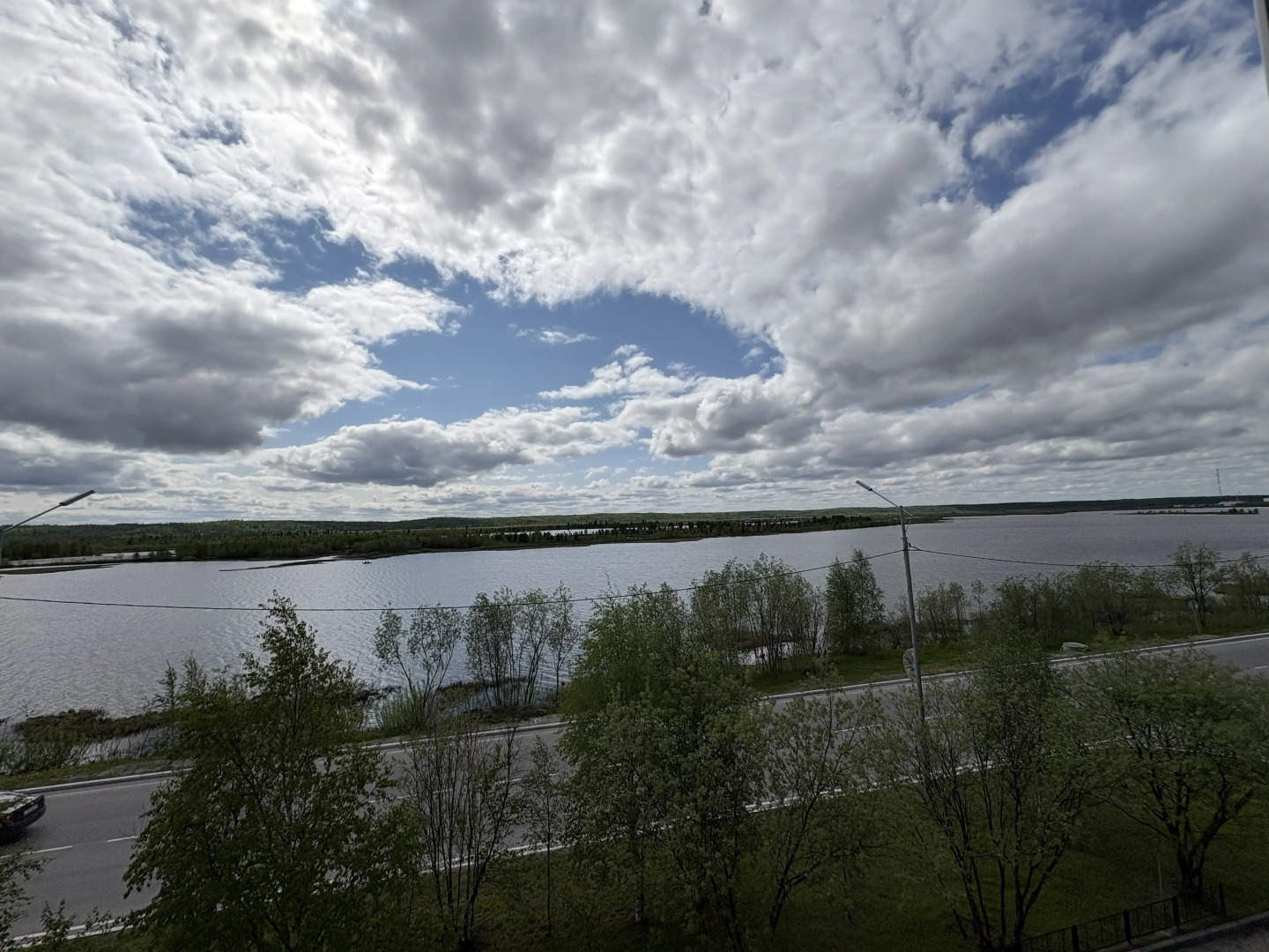 Жилое помещение с видом на озеро