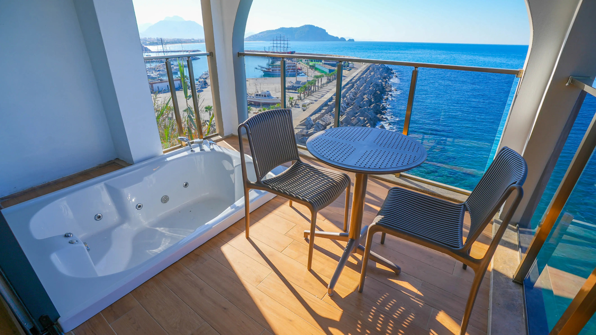 Ada Port Hotel - Adults Only