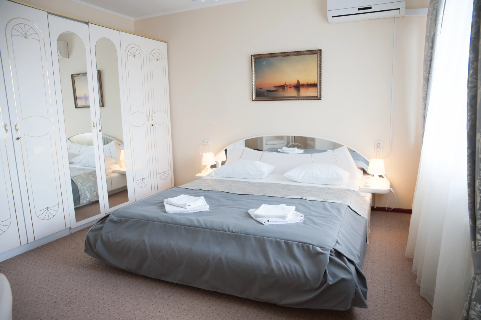 Отель Сказка