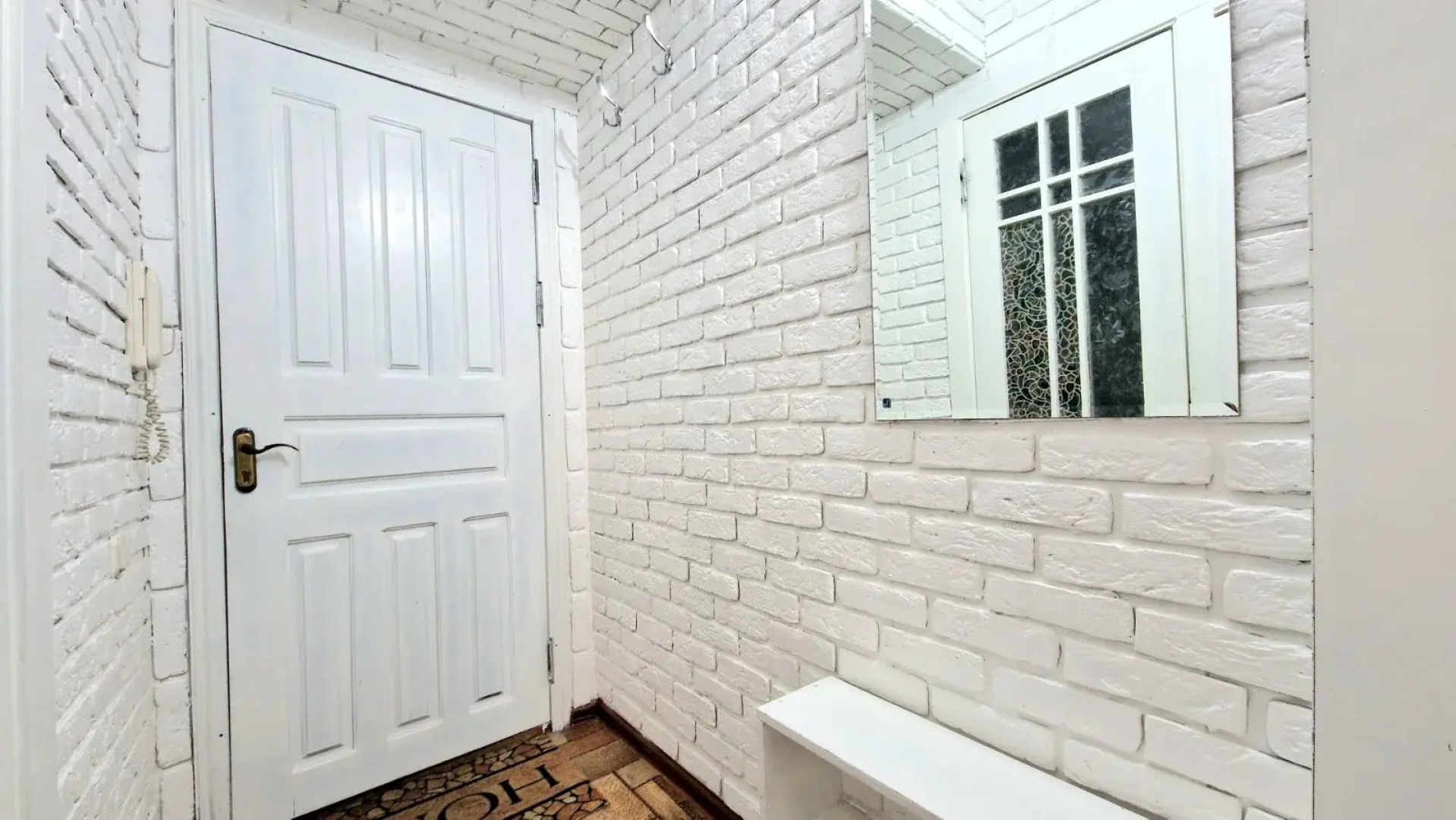 Апартаменты на улице Карповича 10