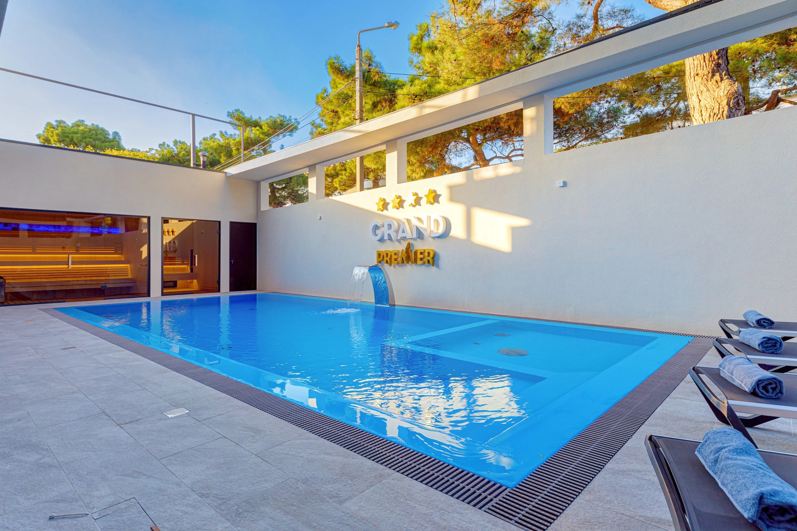 Отель Гранд Премьер