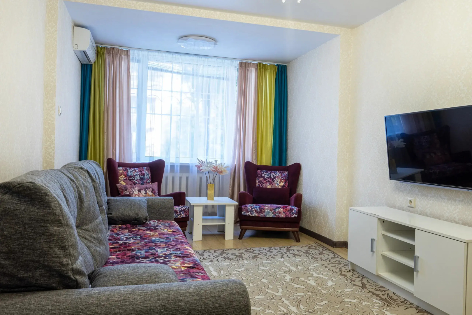 Апартаменты 2 комнатная кватира