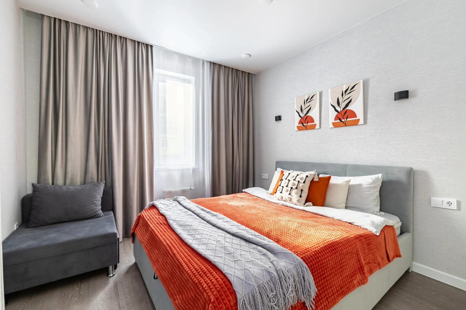 Апартаменты TatAparts оранжевая идиллия в современной студии