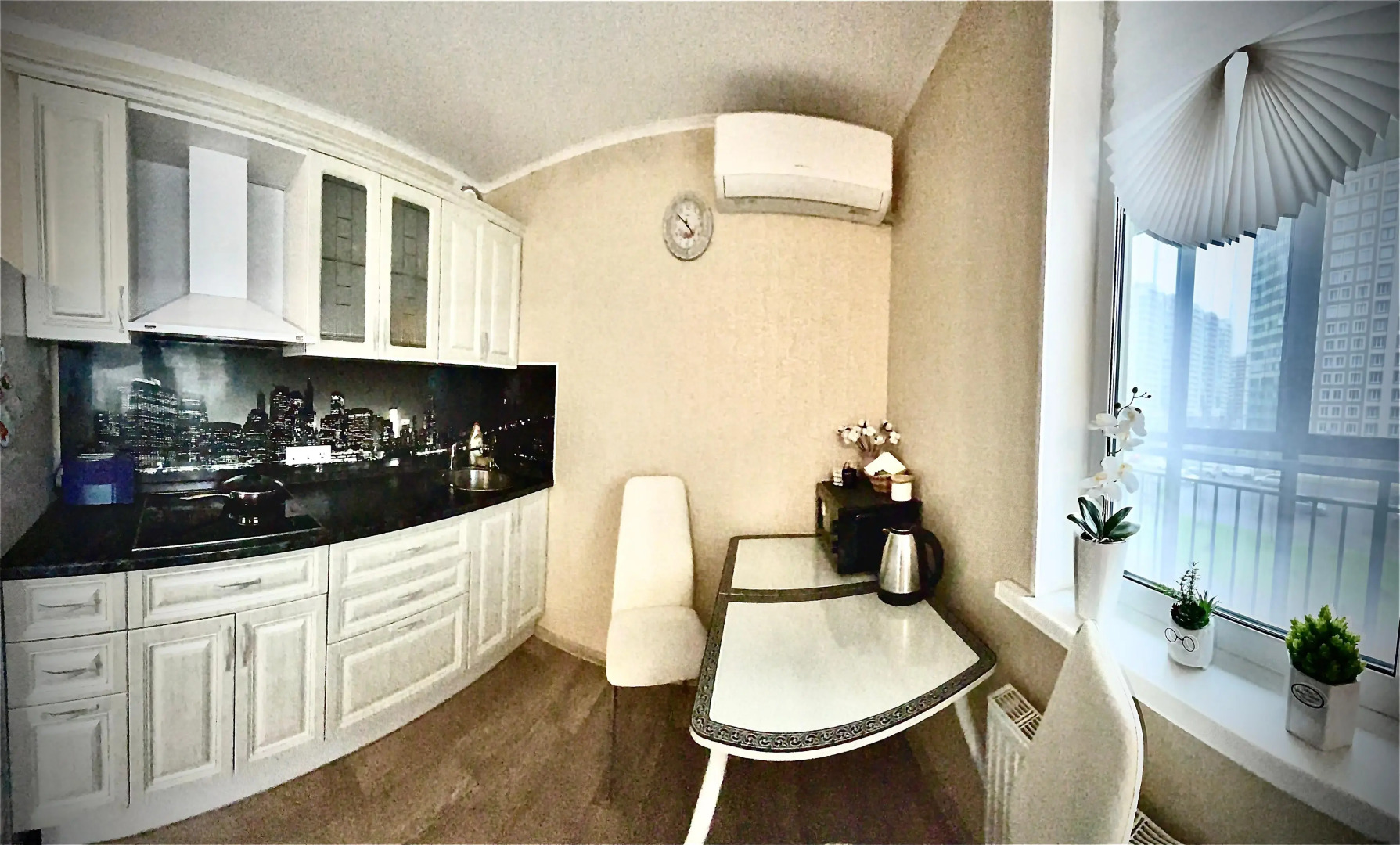 Квартира у метро