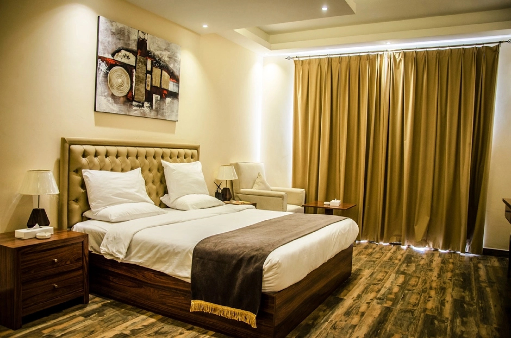 Отель Royal Residence