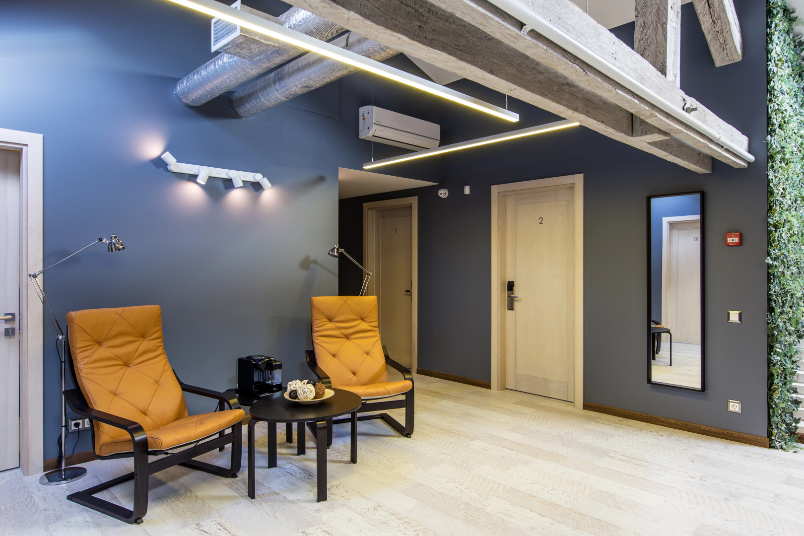 Отель Centeral Hotel