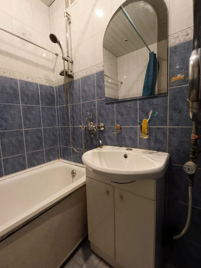 Квартира 3 Отдельные Спальни и Кухня