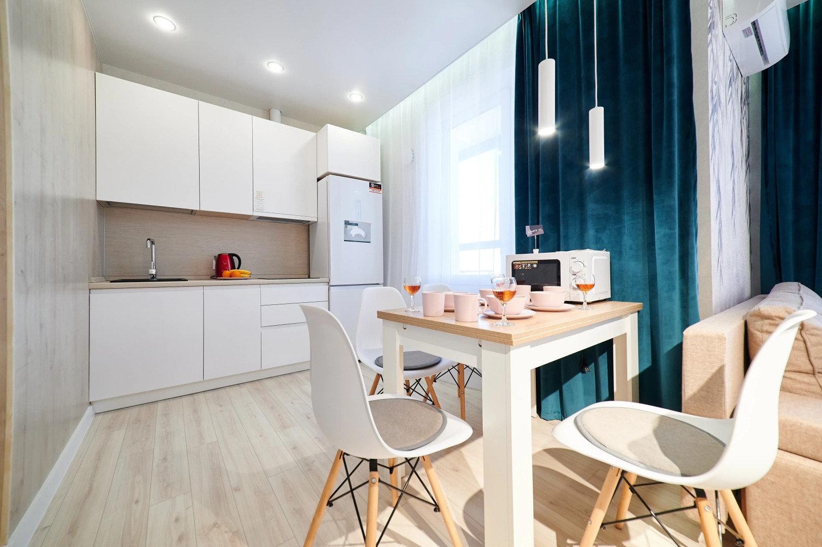 Апартаменты Aparts Metro Luxury