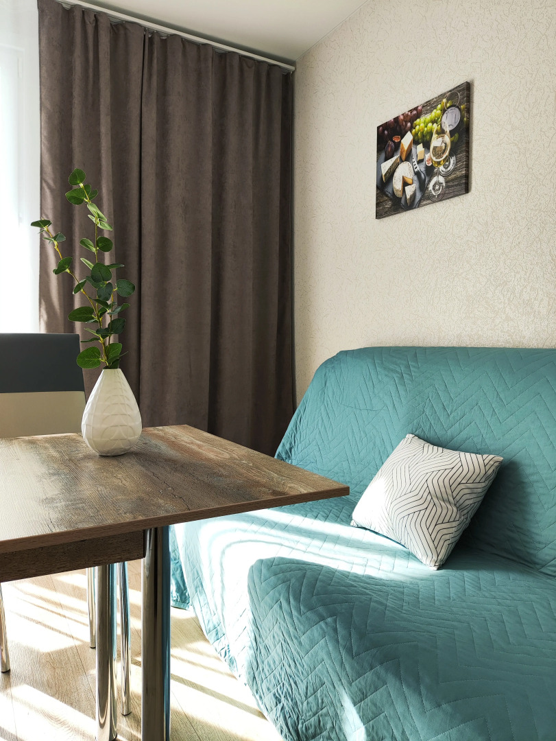 Квартира 2комнатная Левый  Берег у М4 6спал Мест