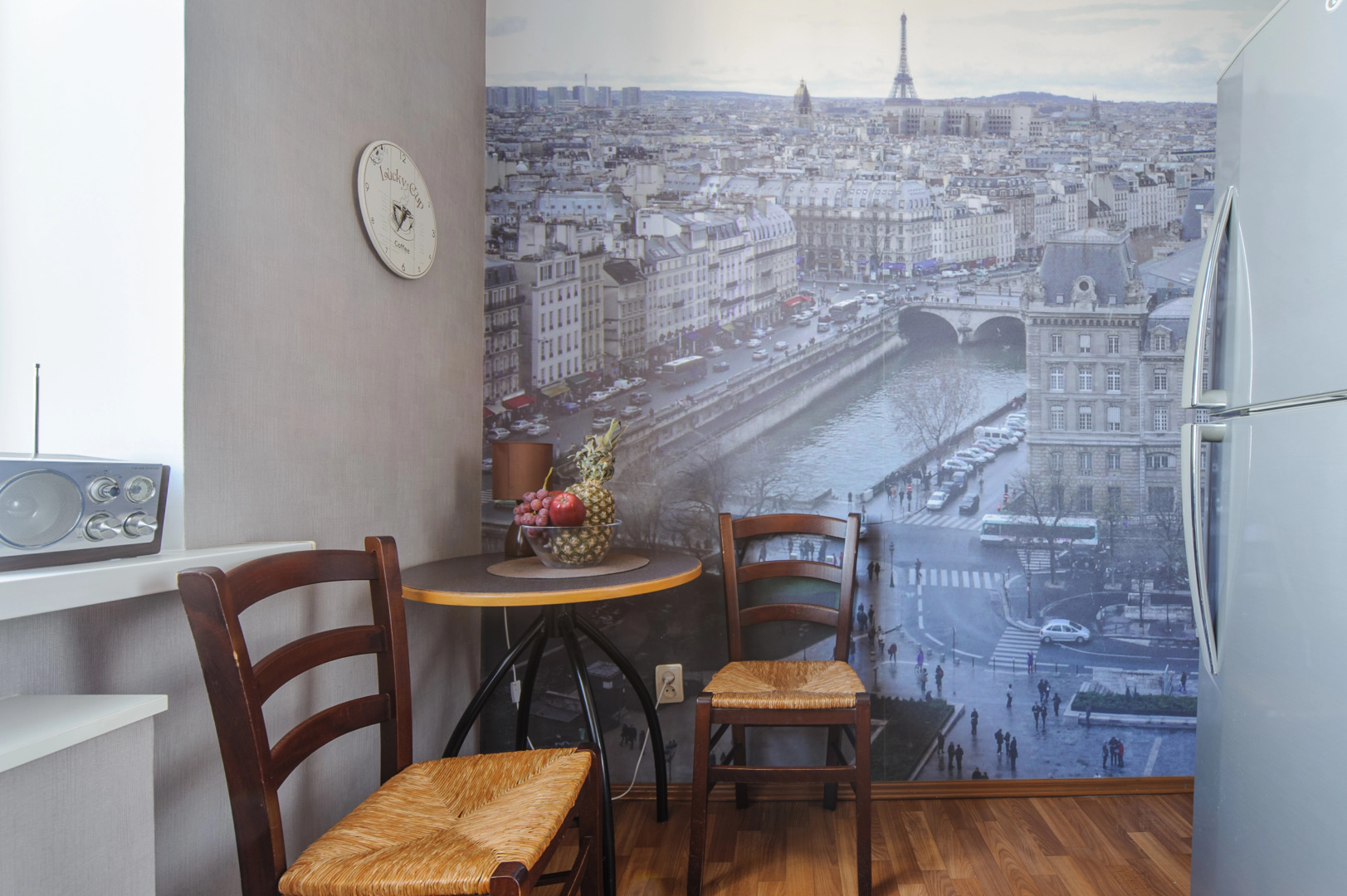 Апартаменты рядом с Монументом Победы