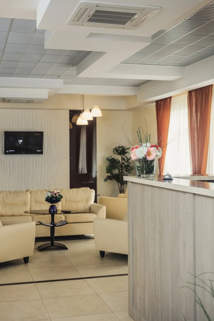 Отель Веструм