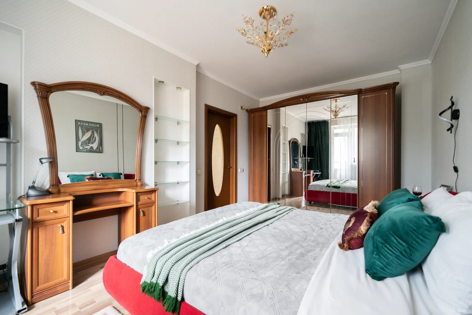 Квартира Просторная евродвушка Natali apart на метро Автозаводская