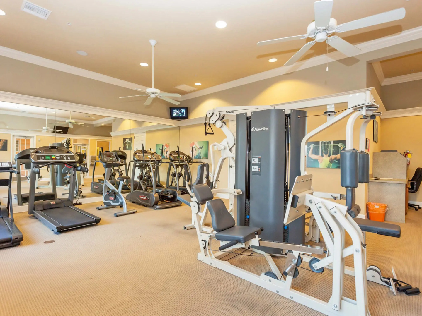 Вилла Favorite Vacation Homes