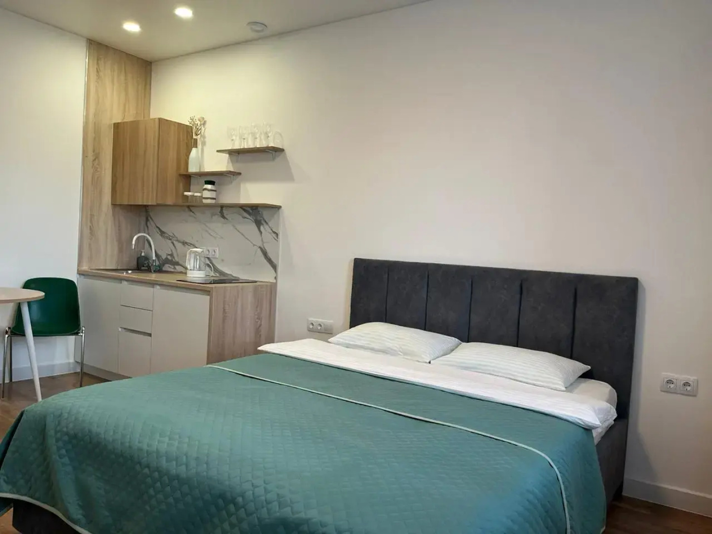 Квартира Белоснежная Cтудия