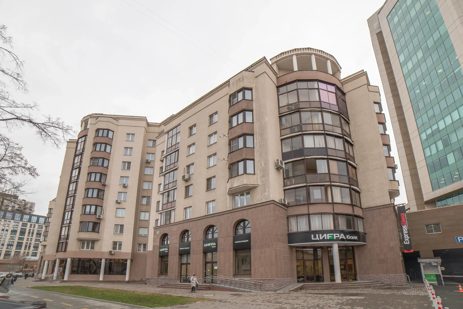 Квартира Сакко и Ванцетти 47, до 12 гостей