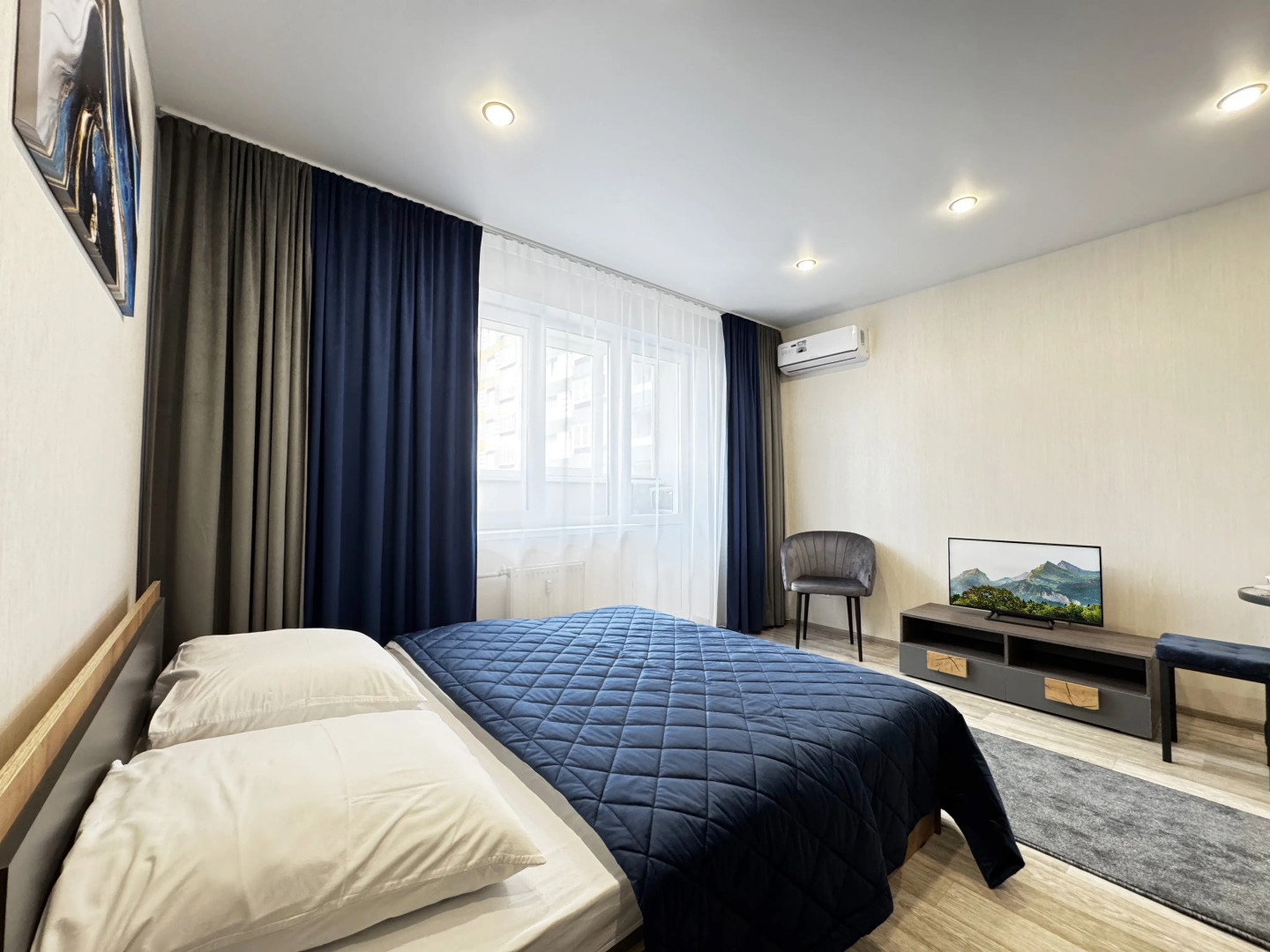 Квартира Студия с Евроремонтом в Центральном Районе Города