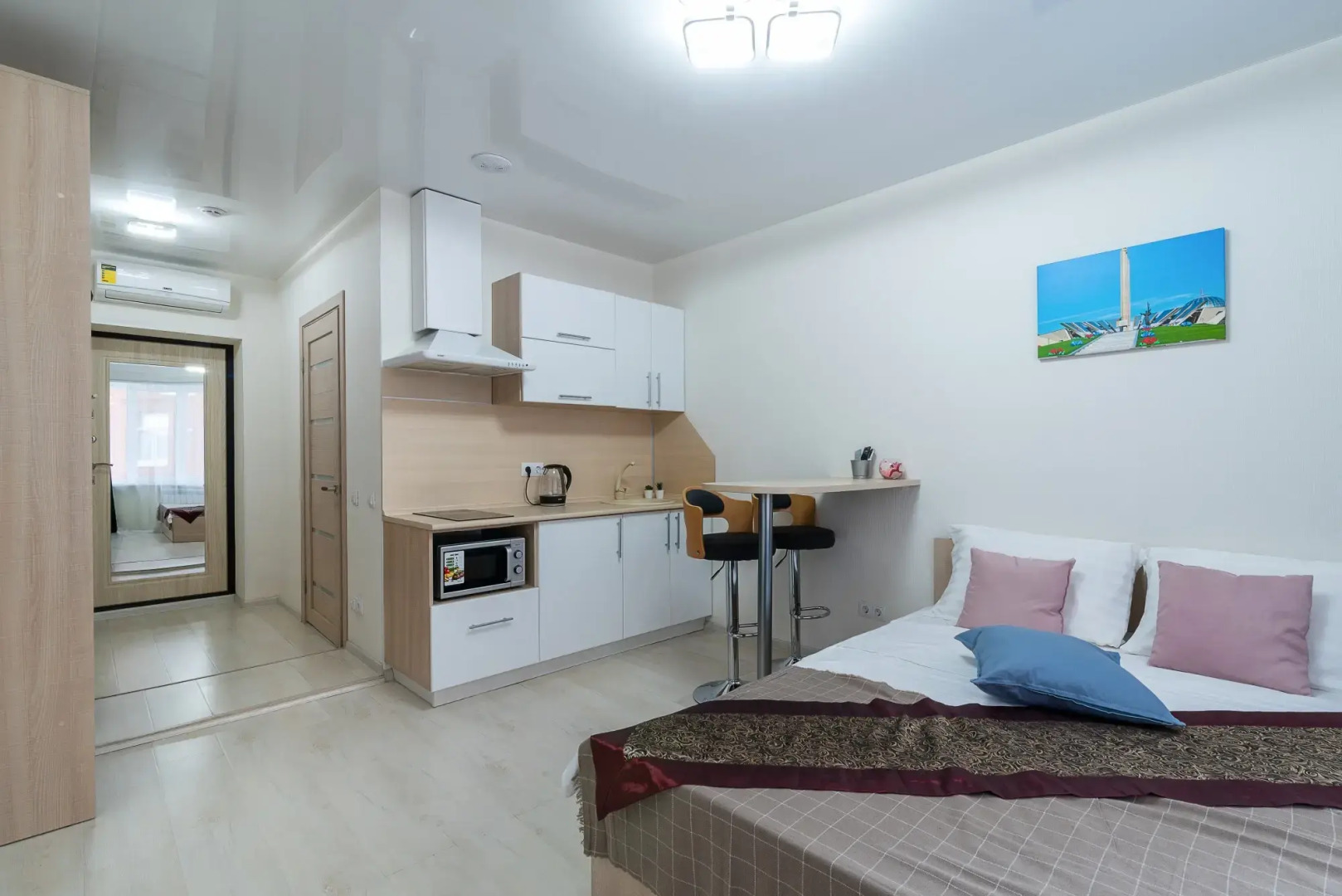 Апартаменты HeroCities Minsk