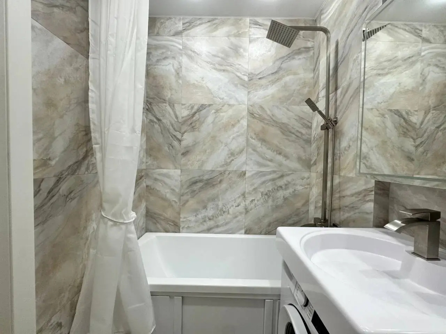 Квартира Студия с Великолепным Видом на Реку