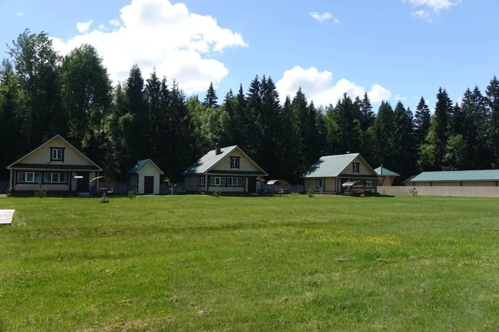 Lesnoj Skit Guest house
