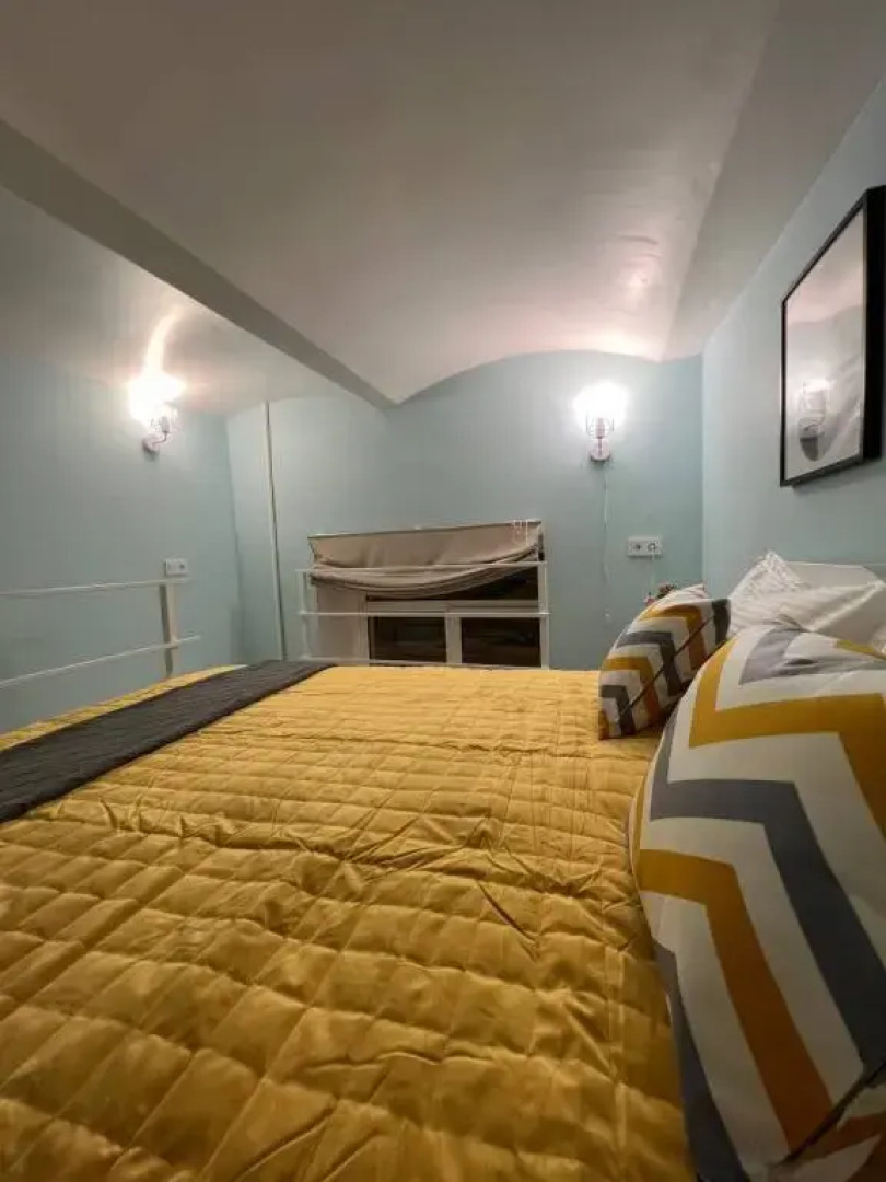 Двухуровневая студия Bright Yellow на Электрозаводской