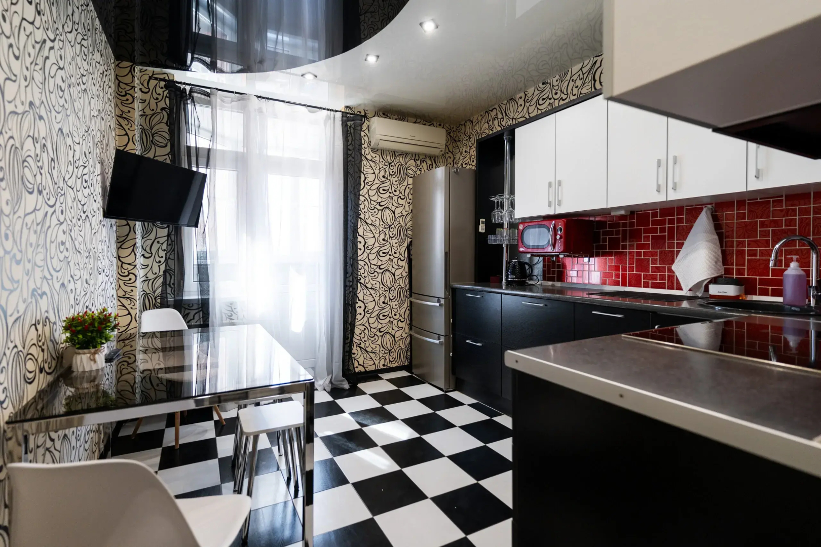 Квартира на Восточно-Кругликовской 22/2