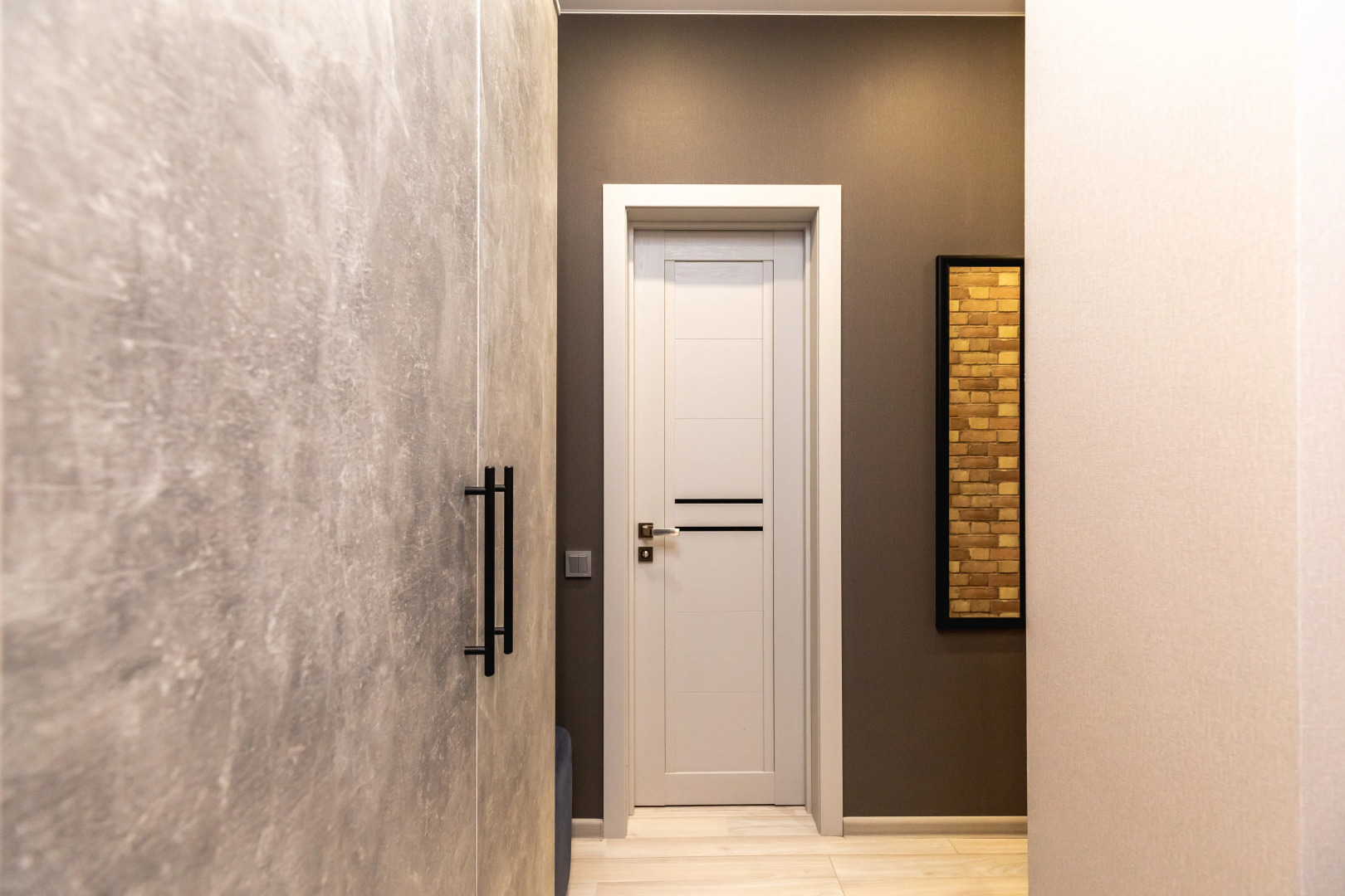 Апартаменты Море Апартаментов на Эстонской 37/9  - 1