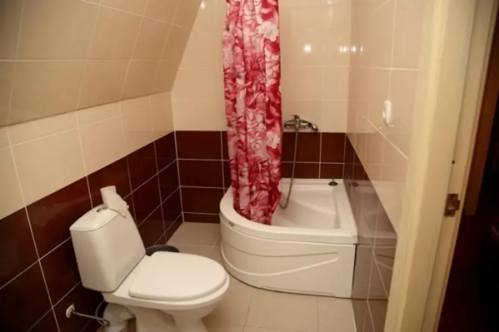 Отель Милана