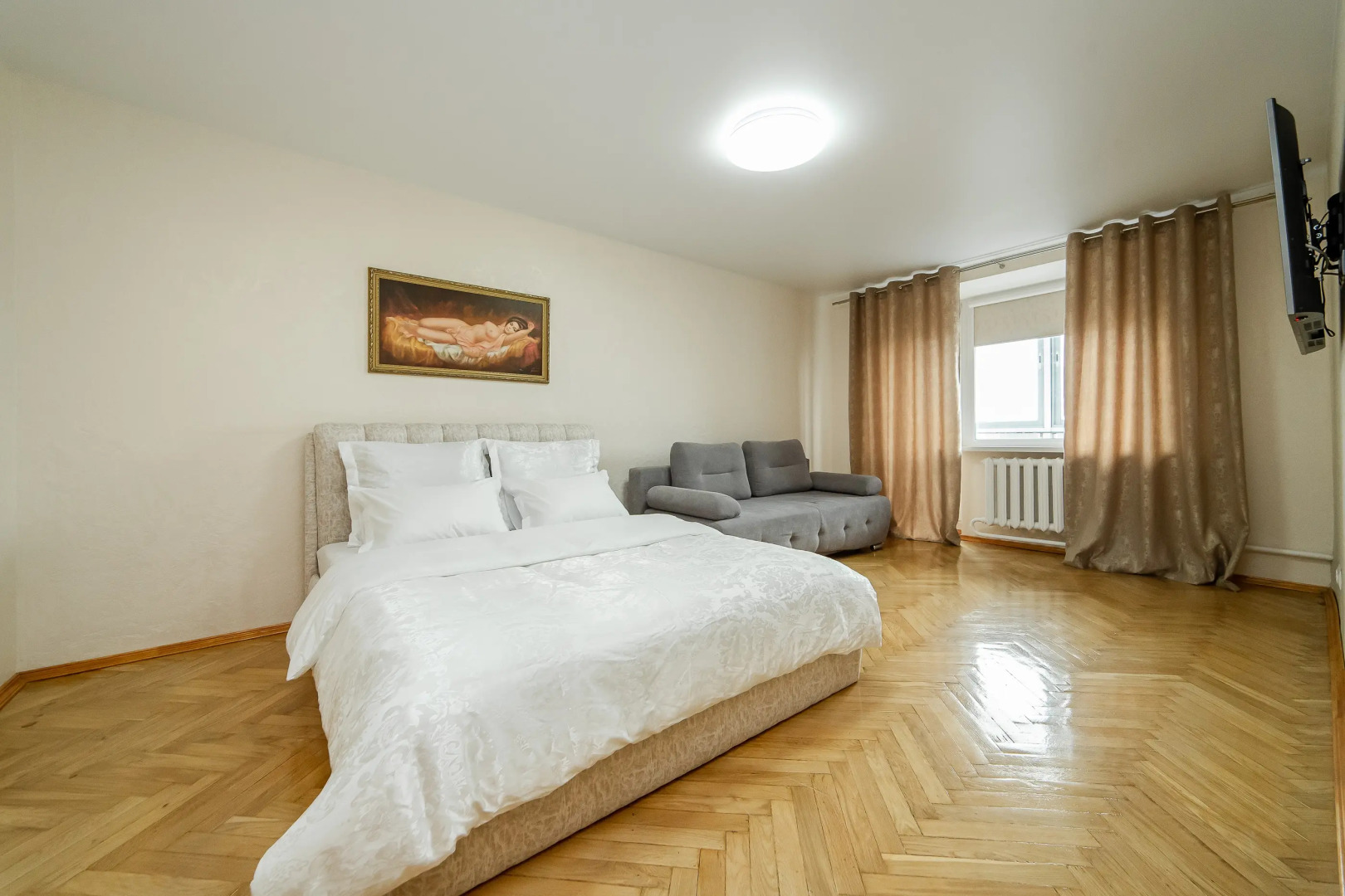 Апартаменты у Станции Метро Немига