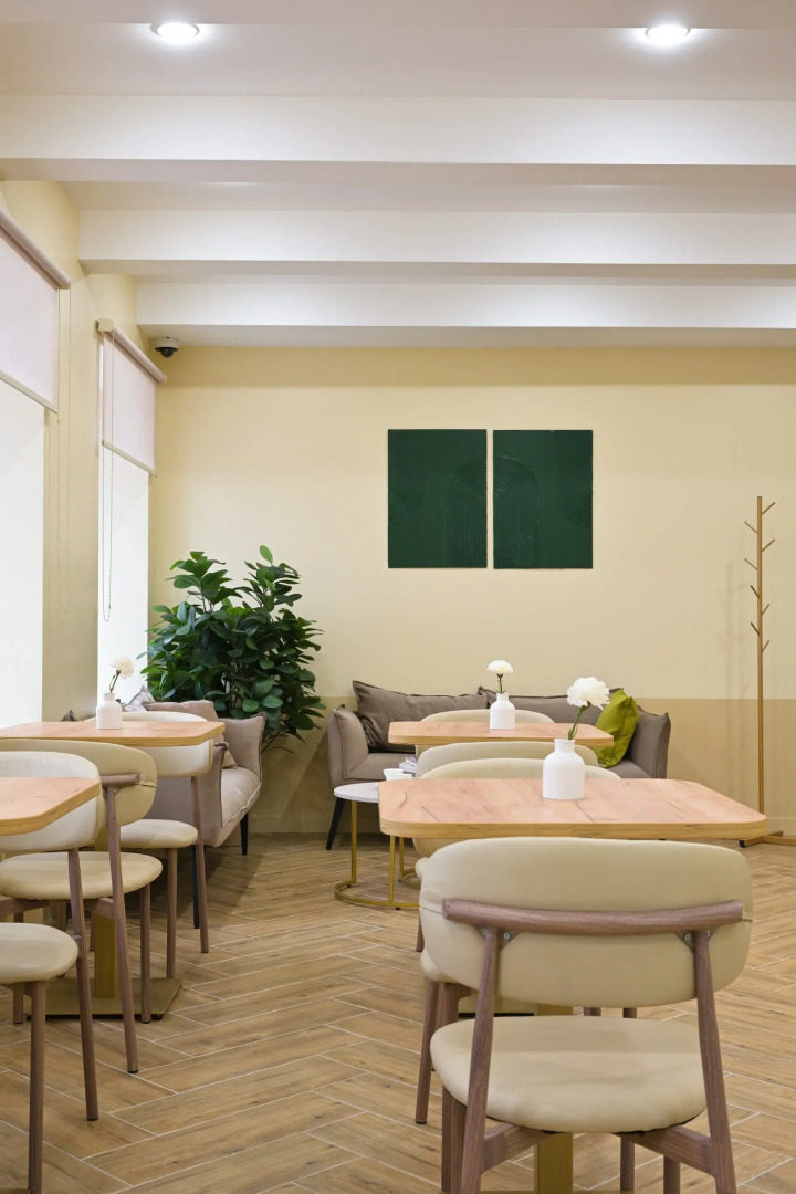 Отель Mirum Hotel