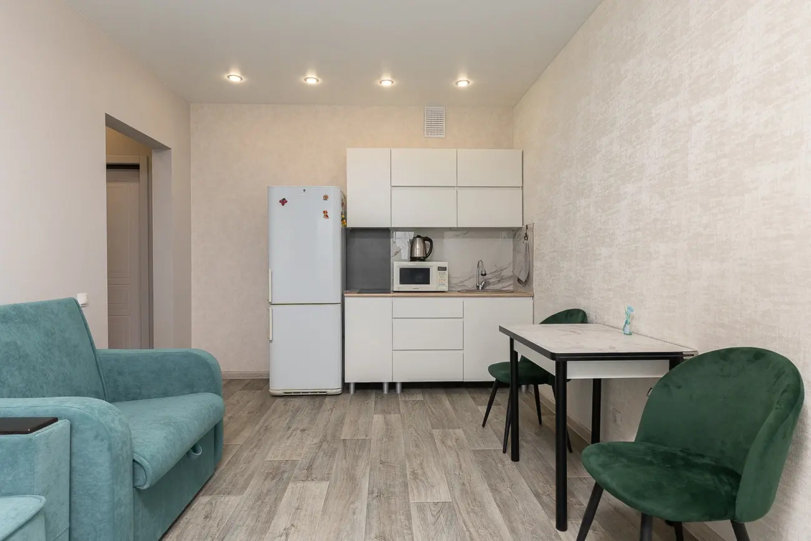 Апартаменты Уютная Студия на Сибиряков Гвардейцев 53/10