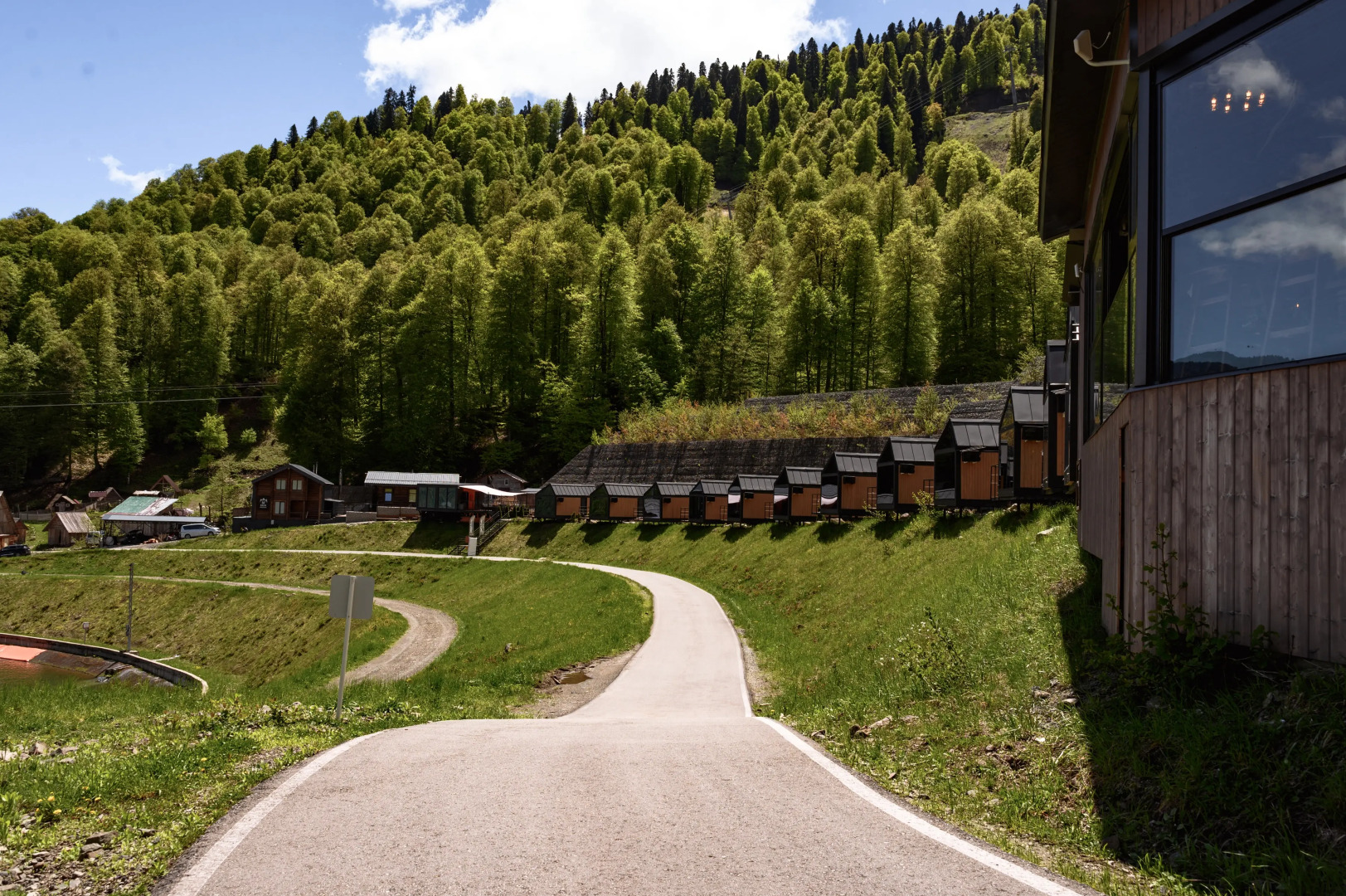 Глэмпинг Эндемик