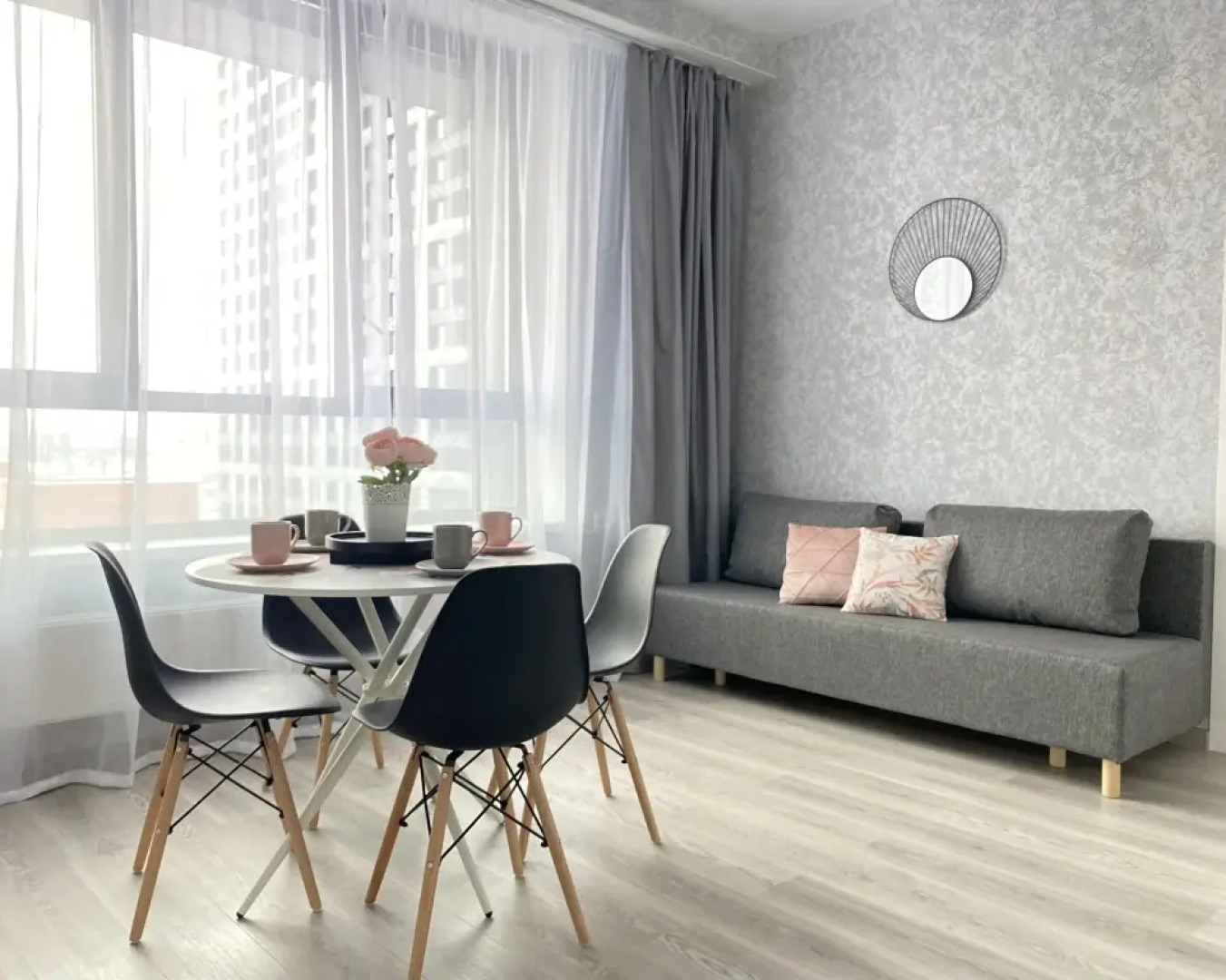 Апартаменты 4 Парка Пион