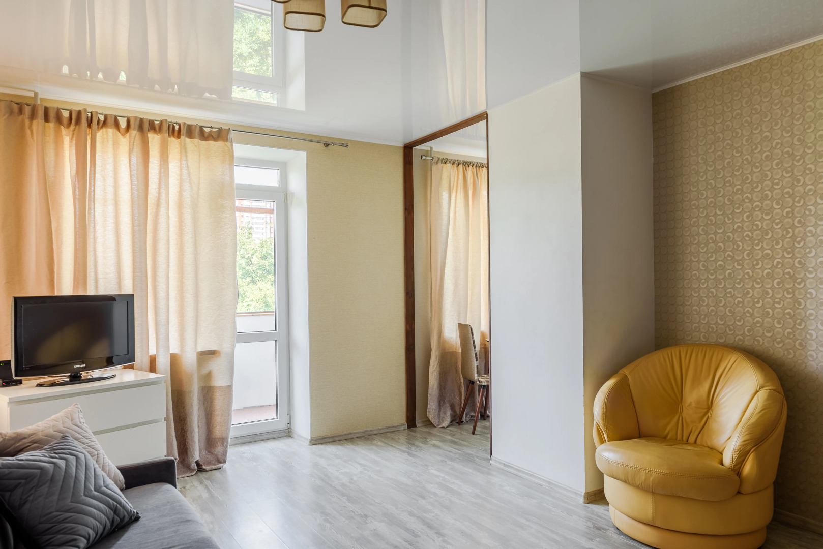 Апартаменты Центр Московская 40