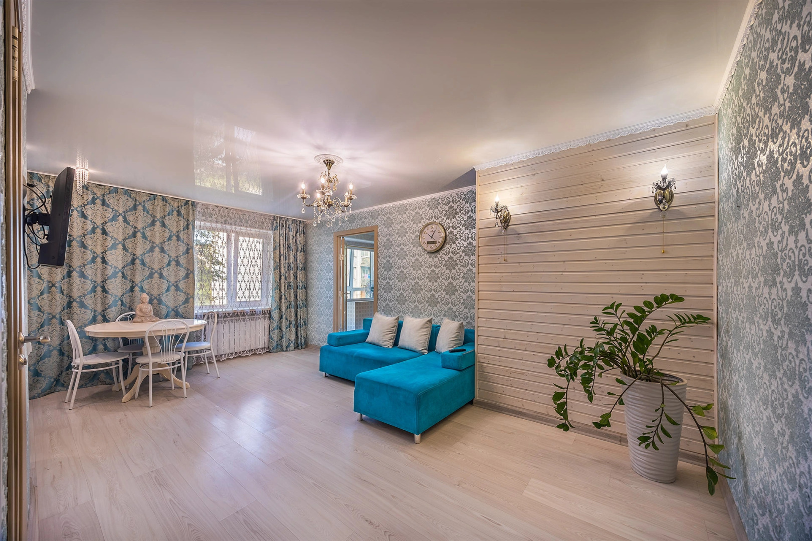 Апартаменты на Иванникова