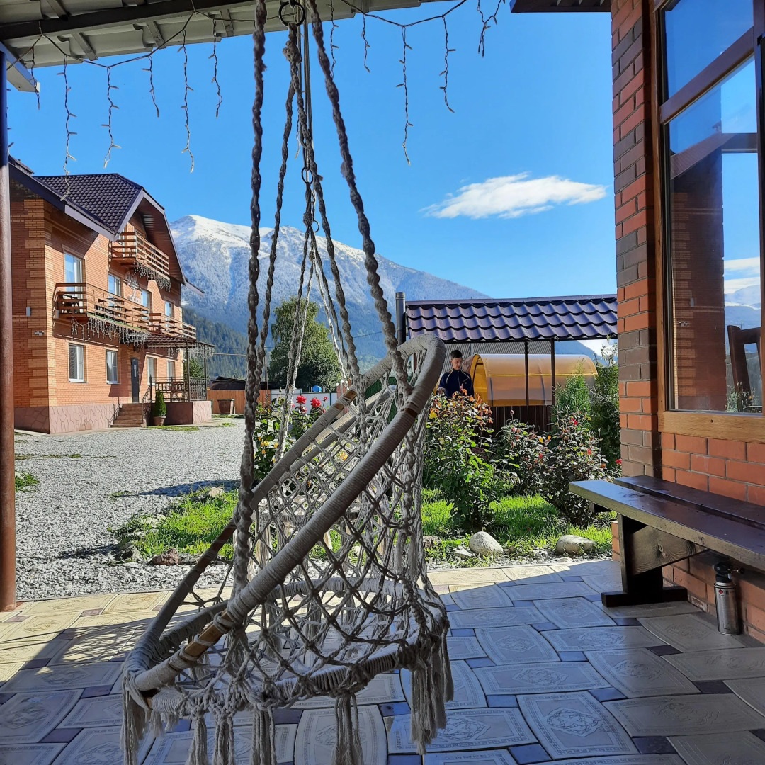 Гостевой дом Вила Лиза с трансфером к подъемникам