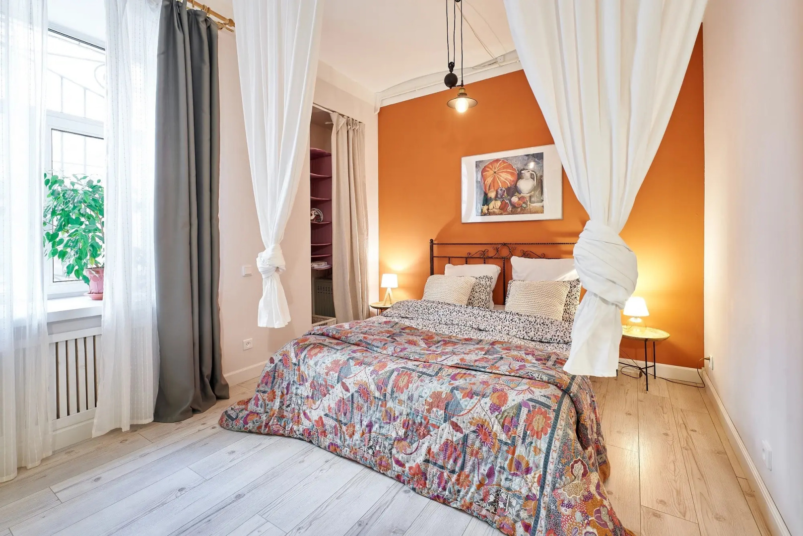 Апартаменты на Невском проспекте 139