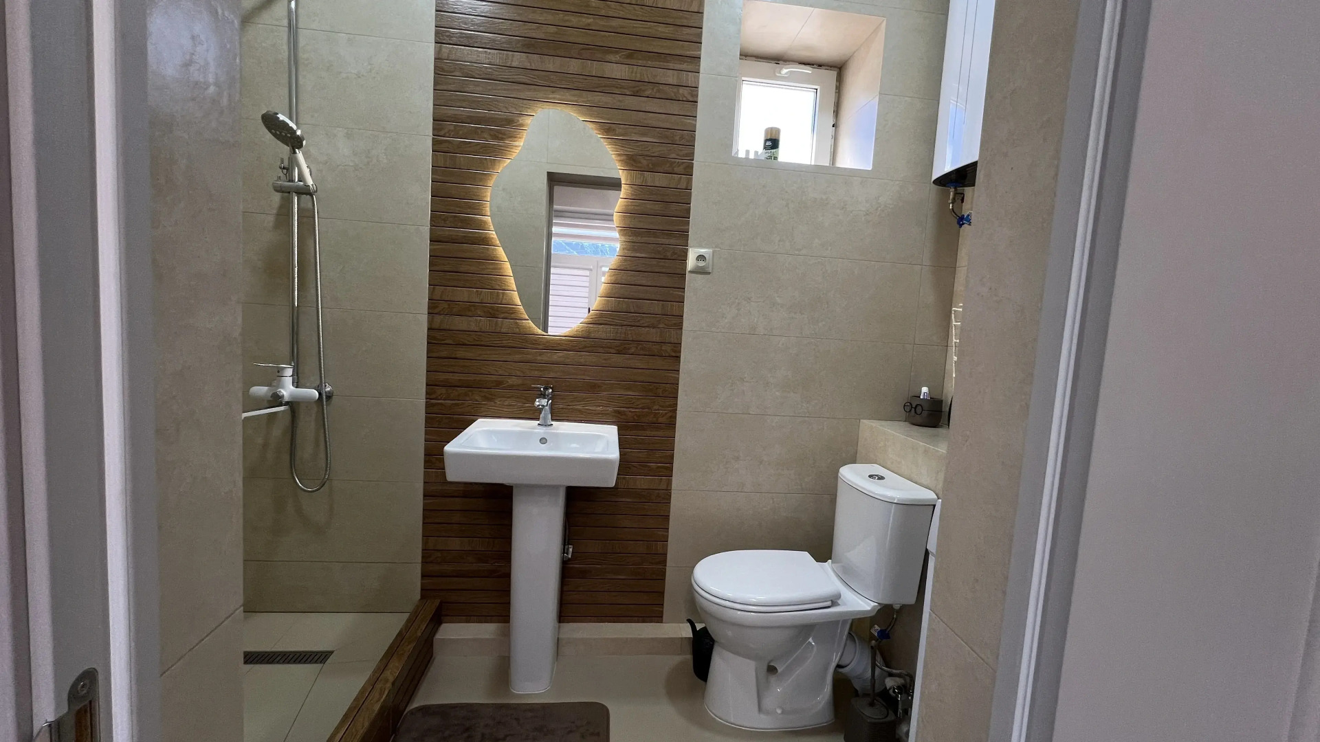 Частный Дом Панорама в Хиндахе