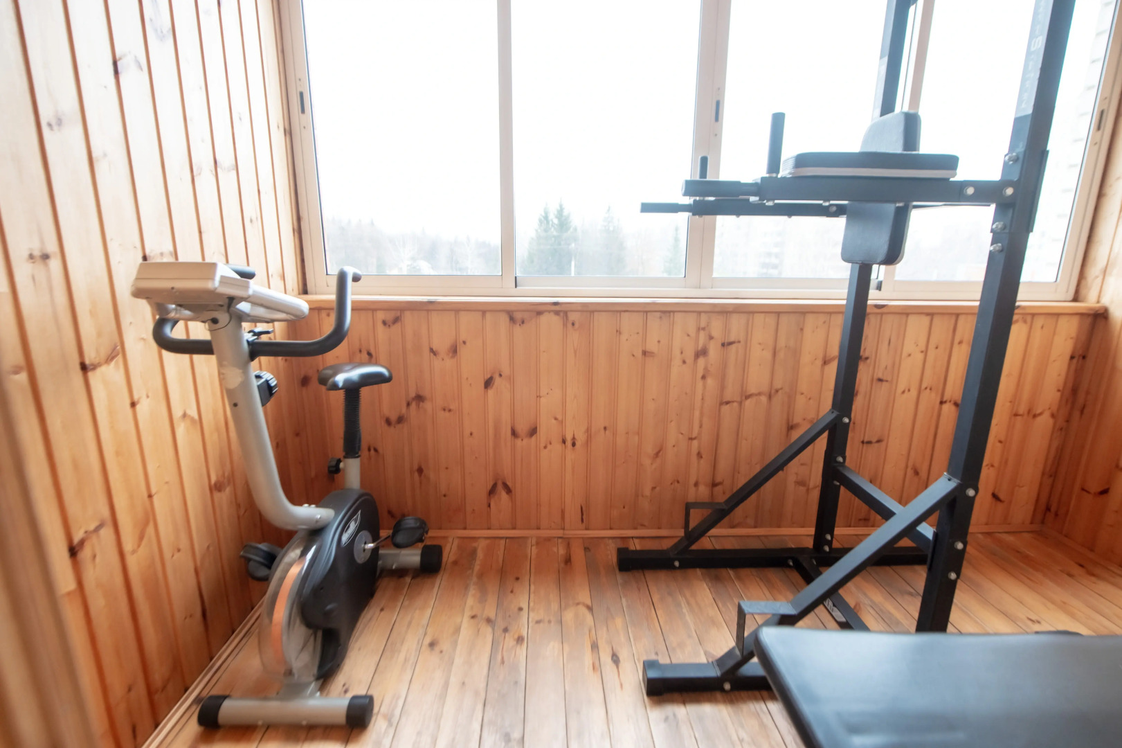 Квартира 3-к просторная недалеко от МНТК на пр.9-ой Пятилетки от RentAp, 6 сп.мест